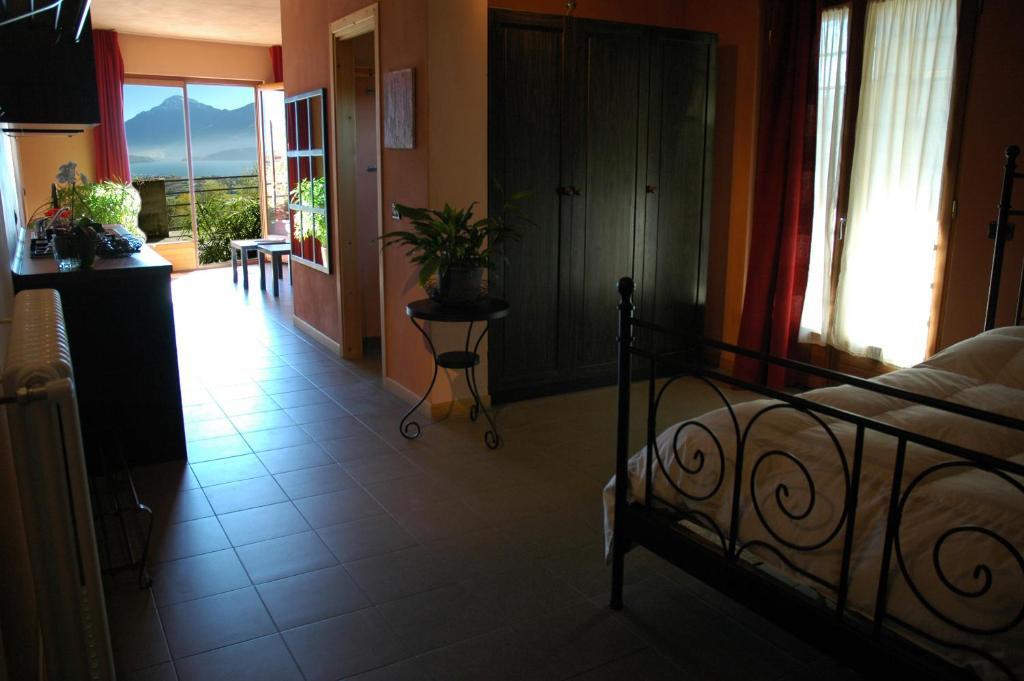 Bed And Breakfast Studios Alto Lago Di Como Gravedona Chambre photo